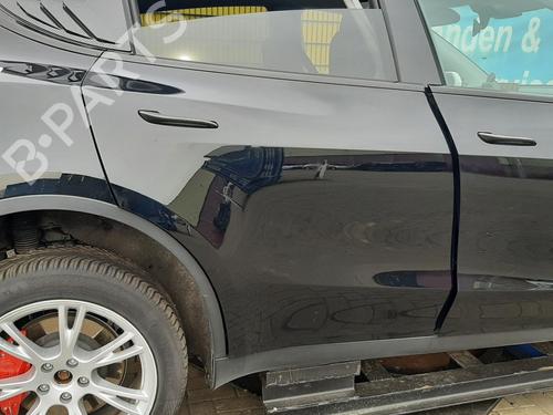 Used Right rear door Right rear door TESLA MODEL Y (5YJY) EV (299 hp) 33627832 33627832