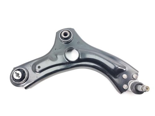 right-front-suspension-arm-renault-clio-v-b7_-2019-36698503 main image