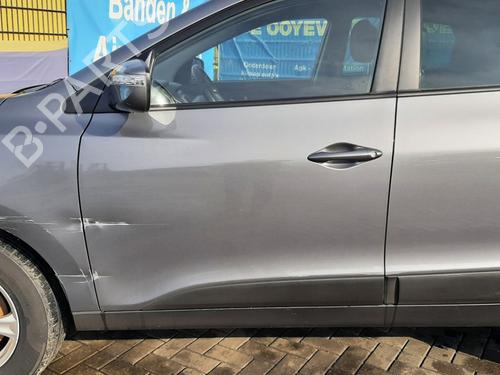 Used Left front door HYUNDAI ix35 (LM, EL, ELH) 1.6 (135 hp) 24221701