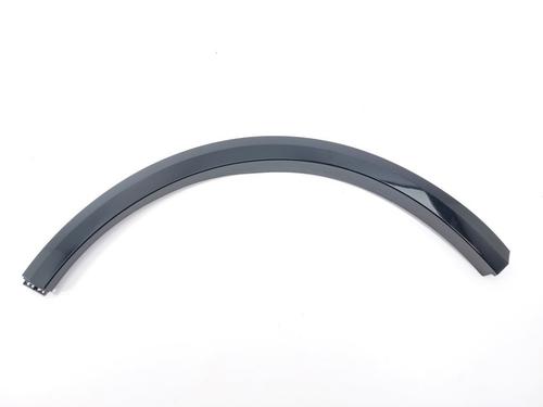 andre-renault-megane-e-tech-suv-2021-32350580 main image