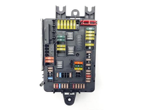 Used Fuse box Fuse box 21133557 21133557