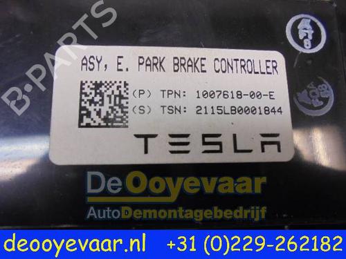 Control unit TESLA MODEL S (5YJS) 70D AWD | BP24016287M11 - Image 2