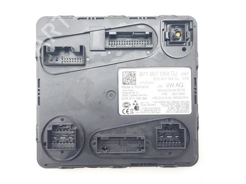 Computer Computer 19768732 19768732