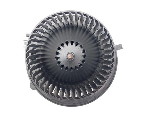 Varmeblæser VW GOLF VII (5G1, BQ1, BE1, BE2) 1.0 TSI (86 hp) 31028238