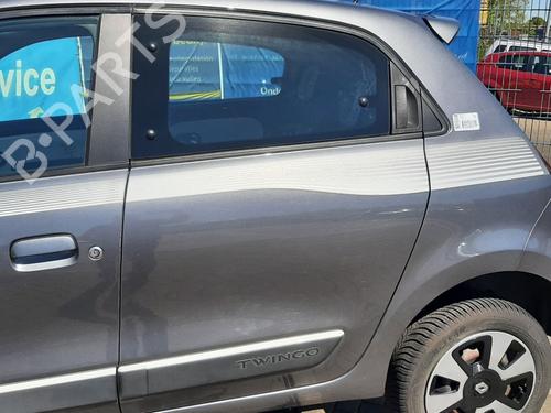 Porte arrière gauche Porte arrière gauche RENAULT TWINGO III (BCM_, BCA_) 1.0 SCe 70 (71 hp) 35792998 35792998