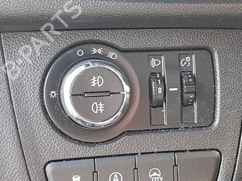 Left headlight OPEL KARL (C16) 1.0 | BP39888642C28 - Image 2