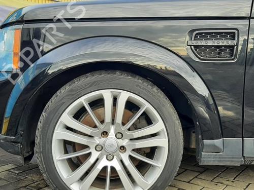 Used Left front fenders LAND ROVER DISCOVERY IV (L319) 3.0 SDV6 4x4 (256 hp) 30363165
