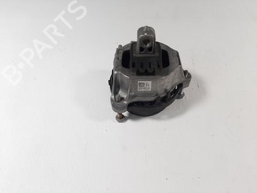 Used Engine mount BMW 5 (G30, F90) M 550 i xDrive (462 hp) 25620087