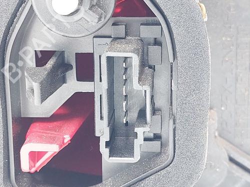 Right taillight PEUGEOT 208 I (CA_, CC_) 1.2 VTI 82 | BP30519669C35