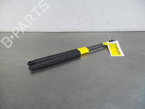 Used Hood lift support MERCEDES-BENZ C-CLASS T-Model (S205) C 200 (205.242) (184 hp) 23506530
