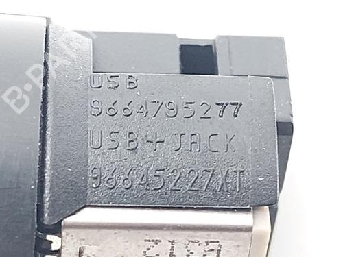 Other PEUGEOT 208 I (CA_, CC_) 1.2 VTI 82 | BP26526996O1