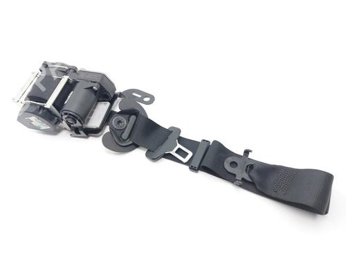 Used Front right seatbelt BMW 7 (F01, F02, F03, F04) 740 d xDrive (313 hp) 31679125