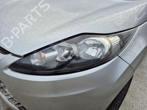 Used Left headlight FORD FIESTA VI (CB1, CCN) 1.25 (60 hp) 31075850