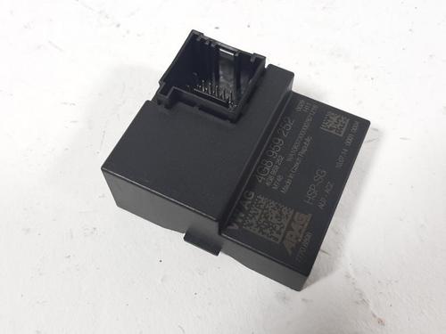 Used Electronic module AUDI A7 Sportback (4GA, 4GF) 3.0 TDI quattro (320 hp) 22989135