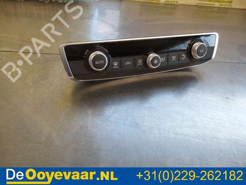 AC-Styringsenhed/Manøvreenhed AUDI A3 Limousine (8VS, 8VM) 1.6 TDI (110 hp) 24408834