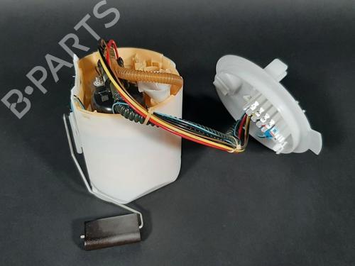 Used Fuel pump MERCEDES-BENZ B-CLASS Sports Tourer (W247) B 180 (247.084) (136 hp) 19758773