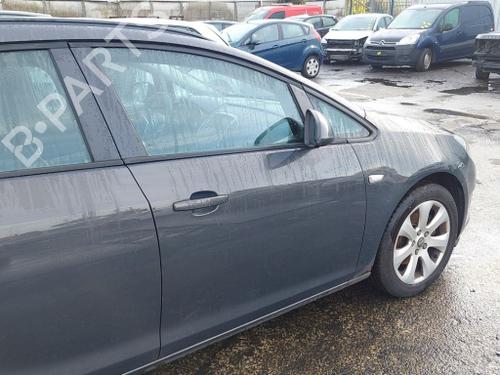 Used Right front door Right front door OPEL ASTRA J Sports Tourer (P10) 1.7 CDTI (35) (110 hp) 40503492 40503492