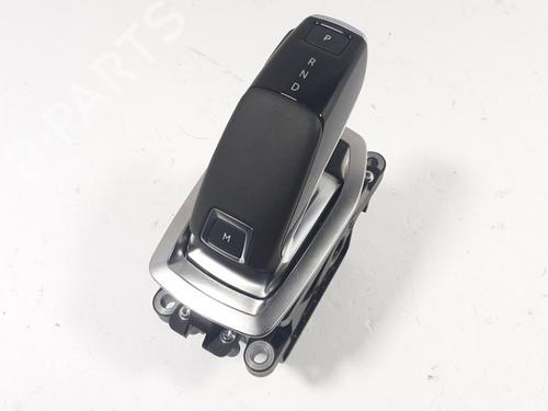 Used Gear lever PEUGEOT 2008 II (UD_, US_, UY_, UJ_, UR_, UC_) 1.2 PureTech 130 (USHNS, URHNS) (130 hp) 19754039