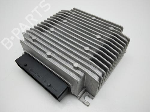 Module électronique TESLA MODEL S (5YJS) 75D AWD | BP25924568M83 