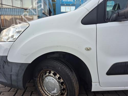 Used Left front fenders PEUGEOT PARTNER Box Body/MPV 1.6 HDi 16V (90 hp) 29868692