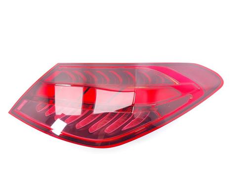 Used Right taillight MERCEDES-BENZ C-CLASS (W206) C 300 e (206.054) (313 hp) 27863115