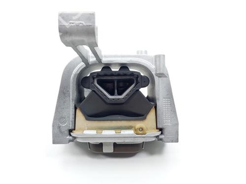 Used Engine mount VW GOLF VII Variant (BA5, BV5) 1.6 TDI (110 hp) 19763044