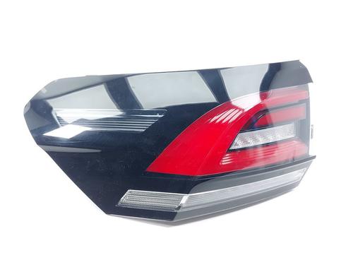 left-taillight-vw-taigo-cs1-2021-32711148 main image