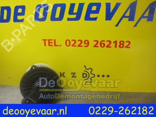 Used Heater blower motor MAZDA 2 (DE_, DH_) 1.3 (DE3FS) (75 hp) 24454236