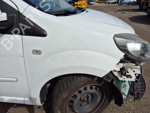 right-front-fenders-renault-twingo-ii-cn0_-2007-36490731 main image
