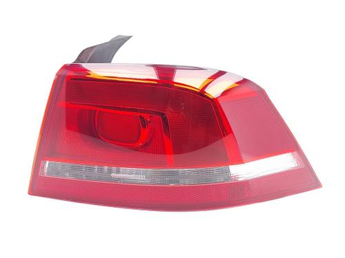 Used Right taillight Right taillight VW PASSAT B7 (362) 1.4 TSI (122 hp) 40503189 40503189