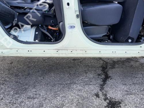 Dørliste Dørliste HYUNDAI INSTER (AX1) EV (97 hp) 34251402 34251402