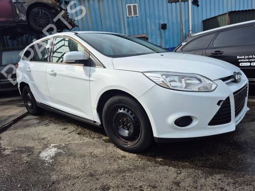 right-front-door-ford-focus-iii-turnier-2010-2011-2012-2013-2014-2015-2016-2017-2018-2019-2020-34703425 main image