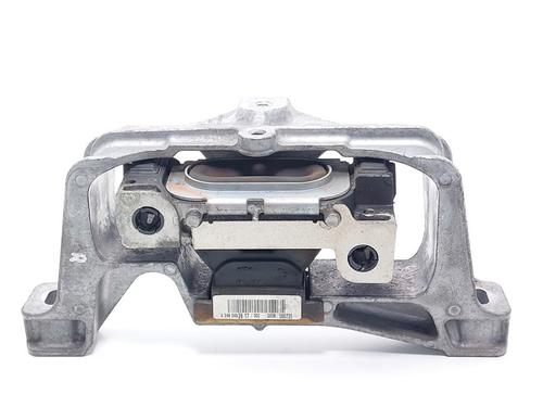 Used Engine mount MERCEDES-BENZ A-CLASS (W176) A 200 CDI / d (176.008) (136 hp) 27437123