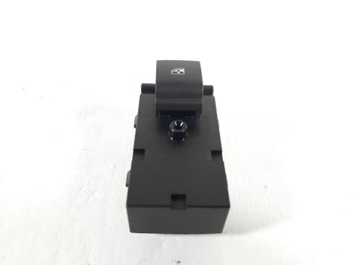 Used Switch Switch OPEL MOKKA / MOKKA X (J13) 1.4 (_76) (140 hp) 19754650 19754650