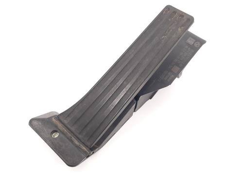 Used Pedal Pedal BMW X1 (E84) sDrive 18 d (136 hp) 19762803 19762803