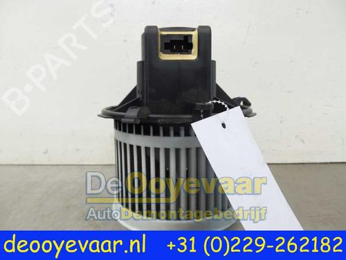 Used Heater blower motor FIAT 500 (312_) 1.2 (312AXA1A) (69 hp) 24408775