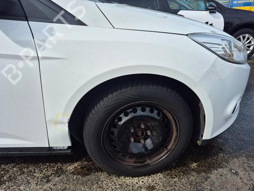 right-front-fenders-ford-focus-iii-turnier-2010-2011-2012-2013-2014-2015-2016-2017-2018-2019-2020-34703420 main image
