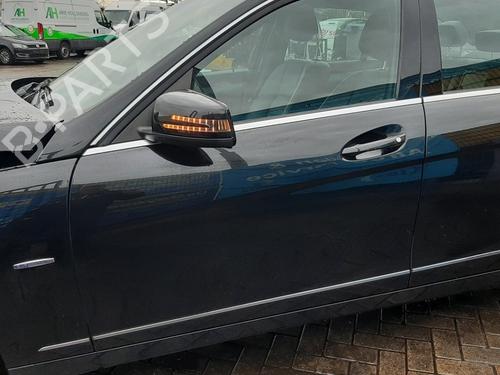 Porta frente esquerda MERCEDES-BENZ C-CLASS (W204) C 180 CGI (204.049) (156 hp) 31127859