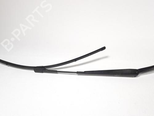 Used Front windshield wiper arm MERCEDES-BENZ A-CLASS (W176) A 180 CDI / d (176.012) (109 hp) 19754157