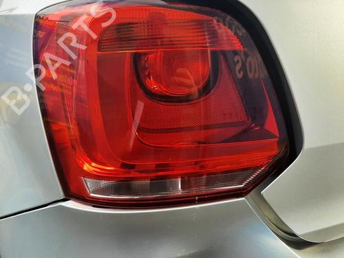 Venstre baglygte VW POLO V (6R1, 6C1) 1.2 TDI (75 hp) 29868571