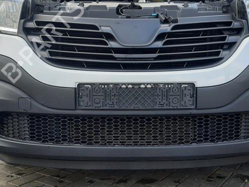 Used Front bumper RENAULT TRAFIC III Van (FG_) 1.6 dCi 125 (FGMH) (125 hp) 27724087