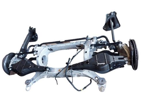 subframe-polestar-polestar-2-534-2019-33627802 main image