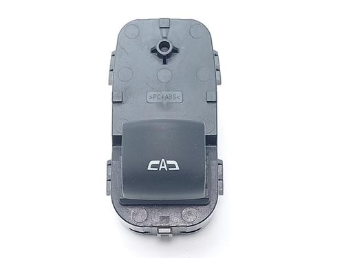 switch-opel-insignia-b-sports-tourer-z18-2017-32069802 main image