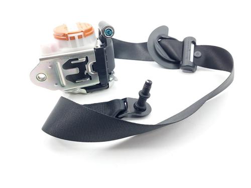 Used Front right seatbelt MERCEDES-BENZ CLA (C118) CLA 180 (118.384) (136 hp) 25488651