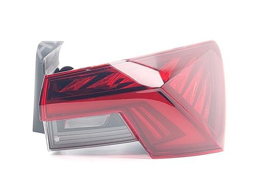 Right taillight SKODA OCTAVIA IV Combi (NX5, PV5) 1.4 TSI iV | BP30875587C35