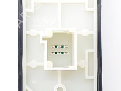 Switch PEUGEOT 208 I (CA_, CC_) 1.2 PureTech 82 | BP23897450I30