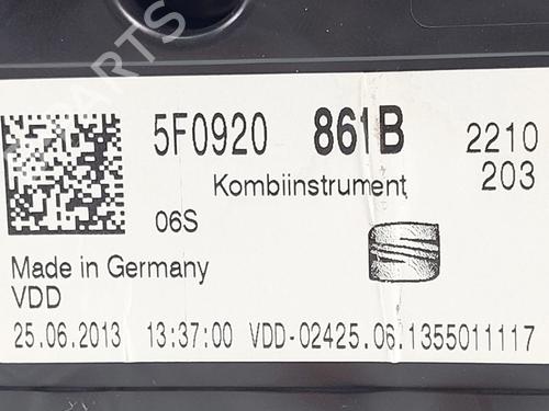 Instrument cluster SEAT LEON (5F1) 1.2 TSI | BP30942385C47