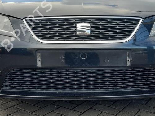 Used Front bumper SEAT LEON (5F1) 1.2 TSI (105 hp) 28977176