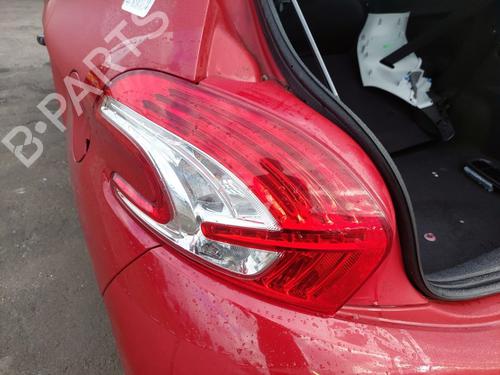 Used Left taillight Left taillight PEUGEOT 208 I (CA_, CC_) 1.0 VTi (68 hp) 39888511 39888511