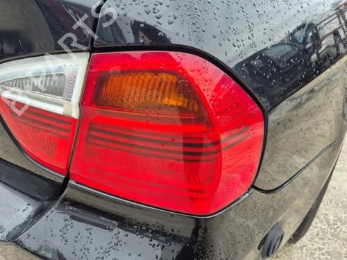 Høyre baklys BMW 3 (E90) 318 i (129 hp) 31128040